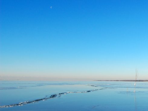 moon-over-frozen-bay