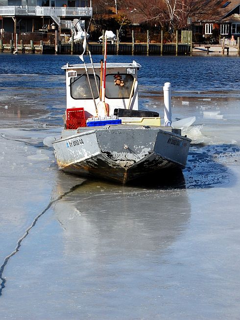 joes-boat-through-ice